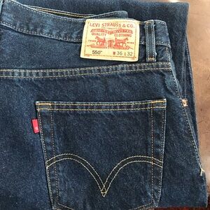 Levi’s Men’s 550 36Wx32L  NWOT
